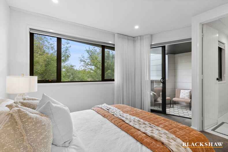 89 Macleay Street Turner