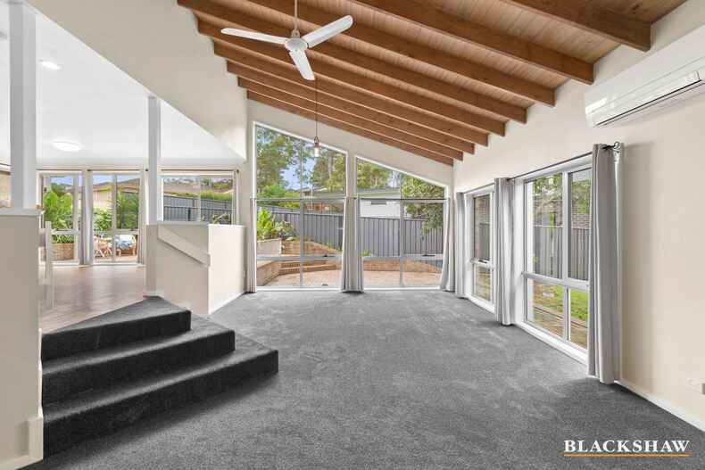 2 White Sands Place Denhams Beach