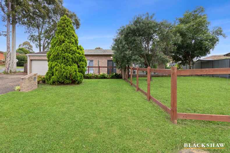 2 White Sands Place Denhams Beach 2 White Sands Place Denhams Beach