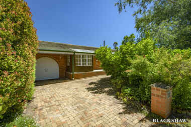 6 Harding Street Watson