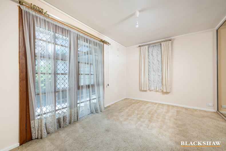 6 Harding Street Watson