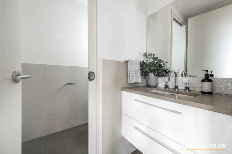 29 Keewong Street Crace