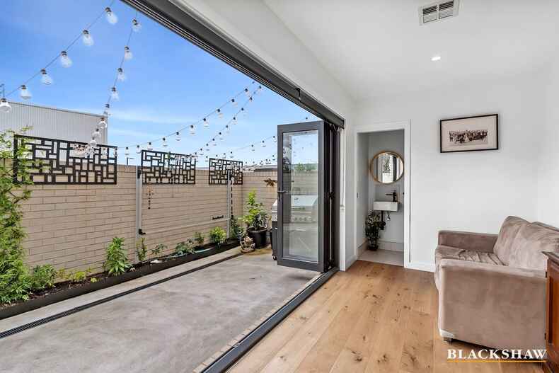 23/60 Kingsland Parade Casey 23/60 Kingsland Parade Casey