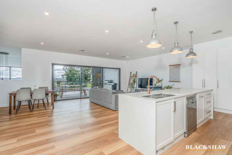 32B Rosebery Street Fisher 32B Rosebery Street Fisher