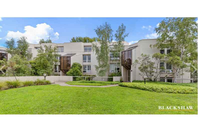 24/26 Macquarie Street Barton