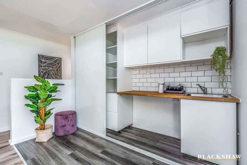18 Whittell Crescent Florey 18 Whittell Crescent Florey