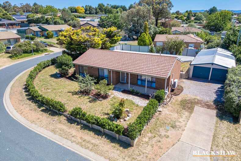 18 Whittell Crescent Florey 18 Whittell Crescent Florey