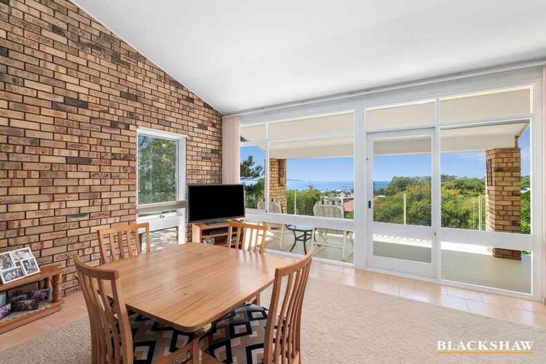 38 Calton Road Batehaven 38 Calton Road Batehaven