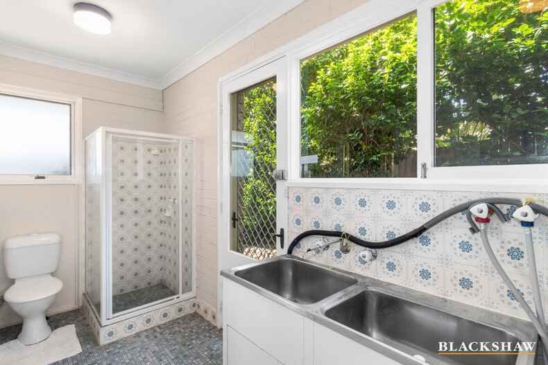 38 Calton Road Batehaven 38 Calton Road Batehaven