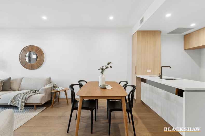 94/44 Constitution Avenue Parkes 94/44 Constitution Avenue Parkes