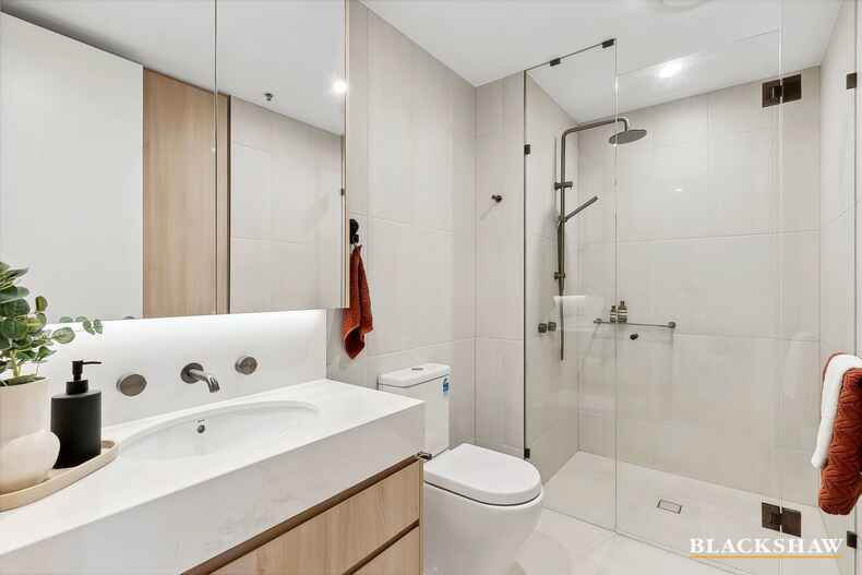 94/44 Constitution Avenue Parkes 94/44 Constitution Avenue Parkes