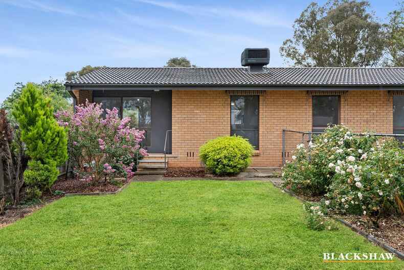 16 Rumker Place Charnwood 16 Rumker Place Charnwood