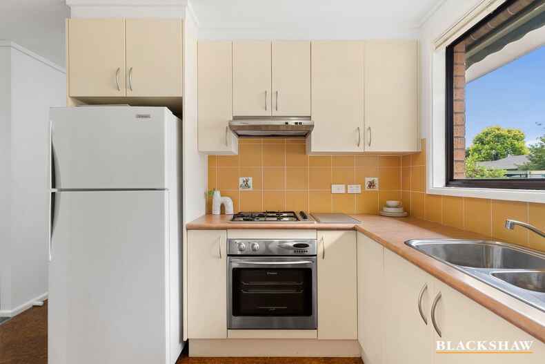 16 Rumker Place Charnwood 16 Rumker Place Charnwood