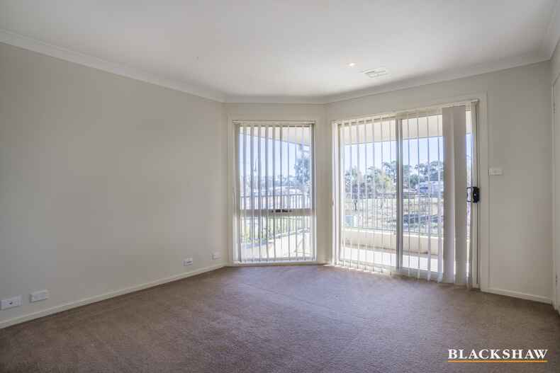 2 Megalong Crescent Harrison
