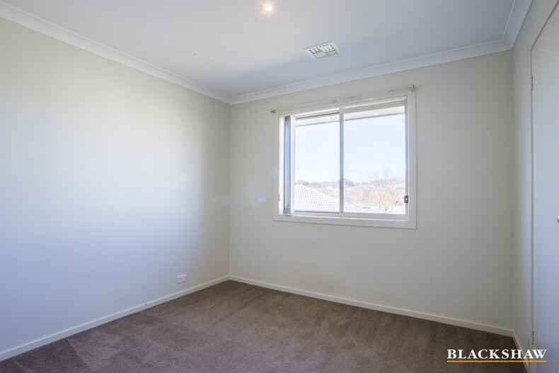 2 Megalong Crescent Harrison