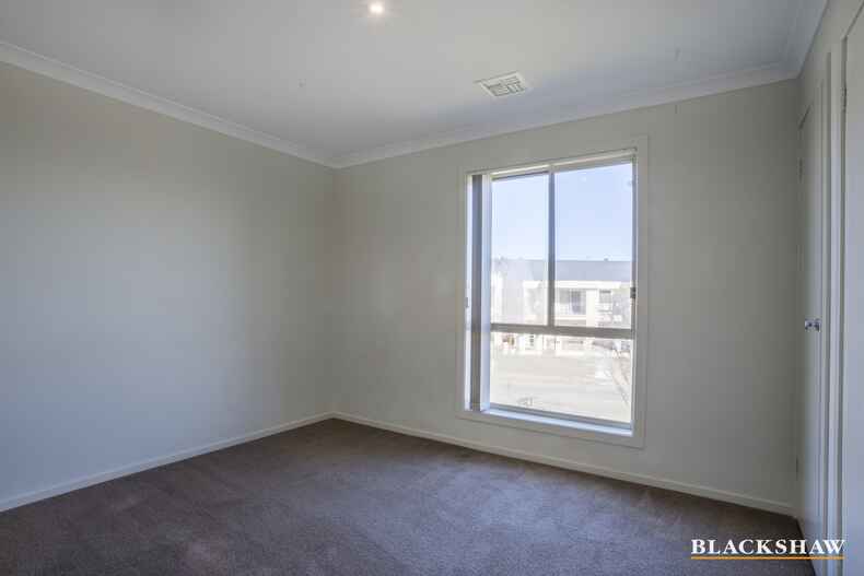 2 Megalong Crescent Harrison