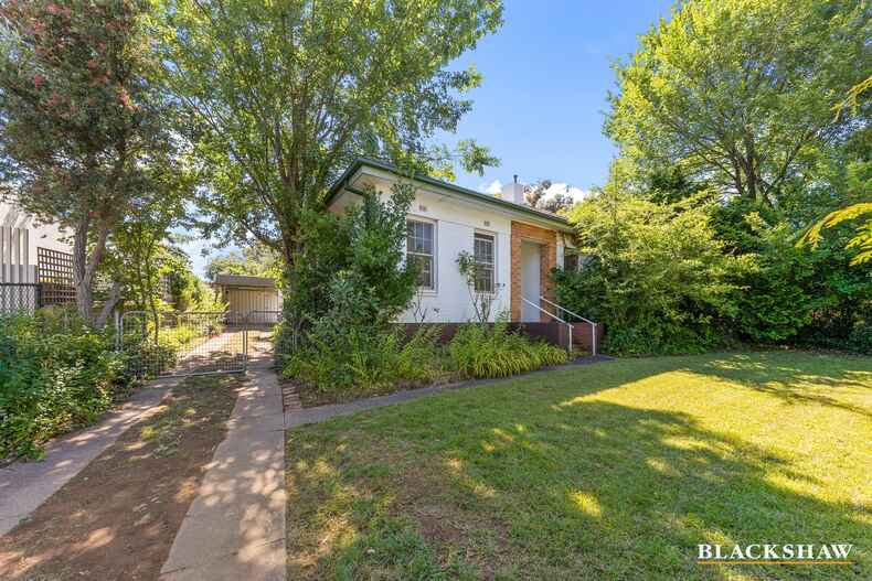 17 Bannister Gardens Griffith 17 Bannister Gardens Griffith