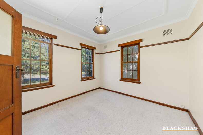 17 Bannister Gardens Griffith 17 Bannister Gardens Griffith