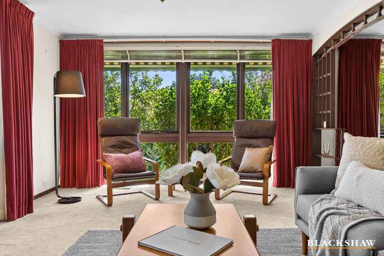 14 Badenoch Crescent Evatt 14 Badenoch Crescent Evatt