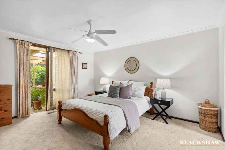 14 Badenoch Crescent Evatt 14 Badenoch Crescent Evatt