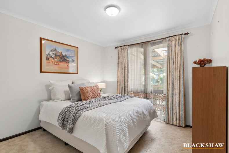 14 Badenoch Crescent Evatt 14 Badenoch Crescent Evatt