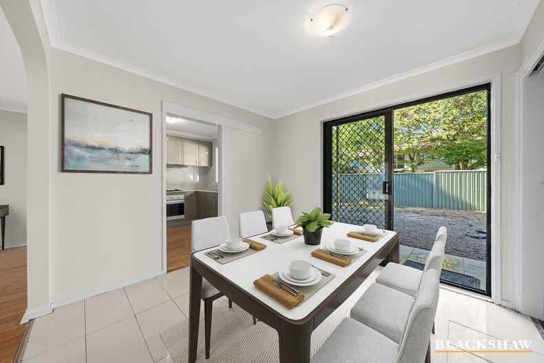 8/31 Barlow Street Scullin