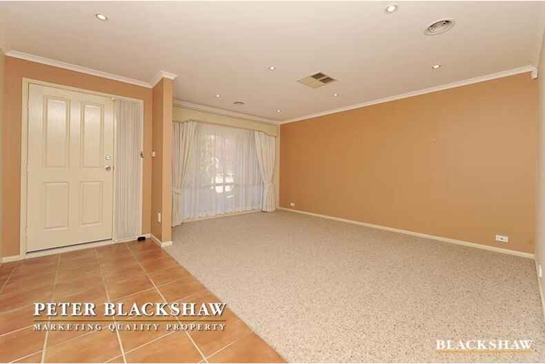 34/92 Casey Crescent Calwell