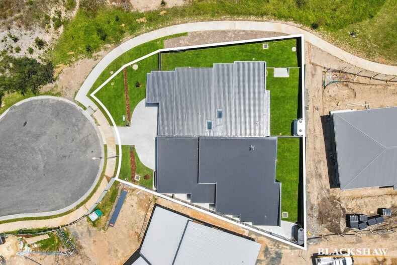 2/20 Throsby Crescent Sunshine Bay 2/20 Throsby Crescent Sunshine Bay