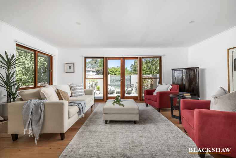 11 Mowle Place Weetangera