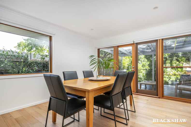 11 Mowle Place Weetangera