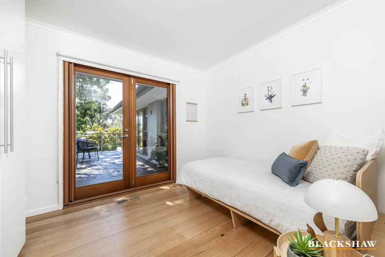 11 Mowle Place Weetangera