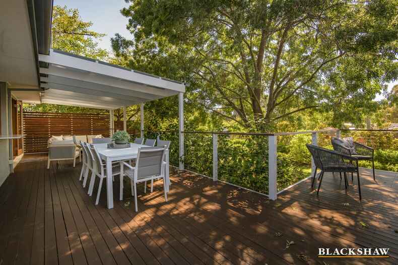 11 Mowle Place Weetangera
