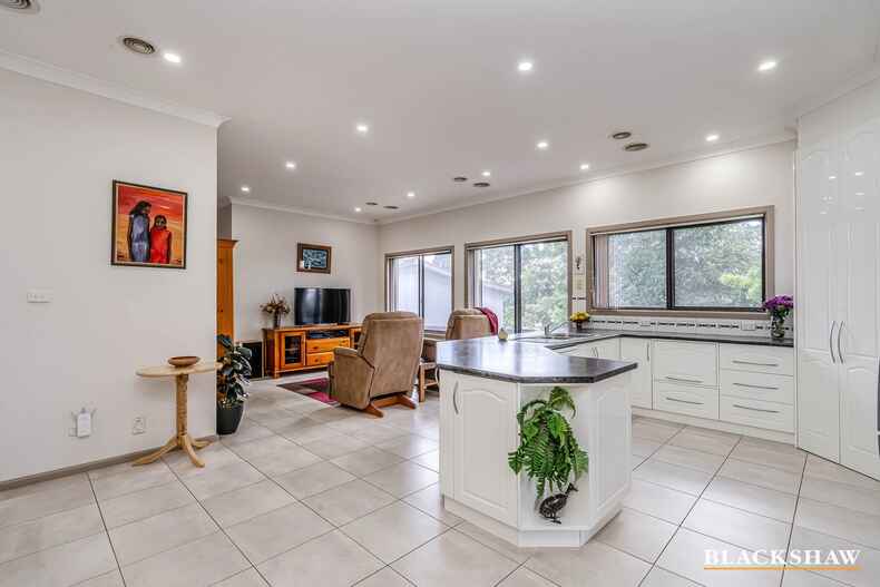 2 Eleanora Street Fisher