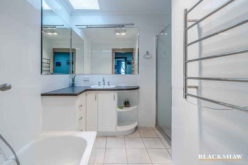 2 Eleanora Street Fisher