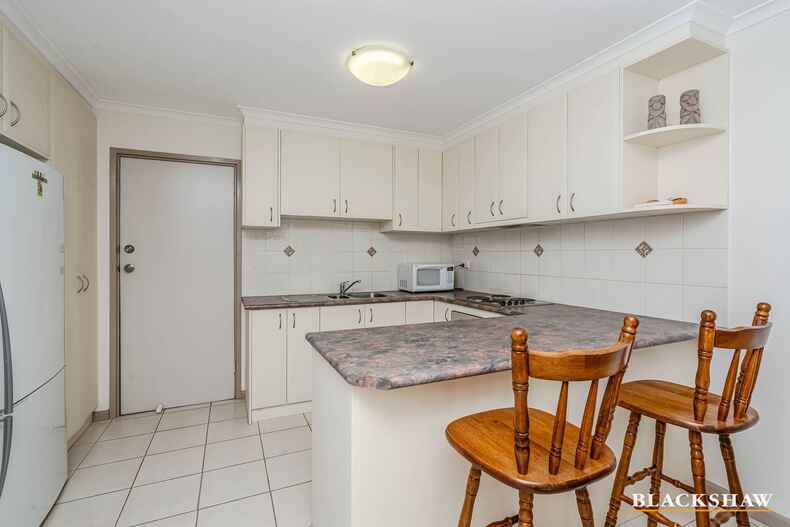 2 Eleanora Street Fisher