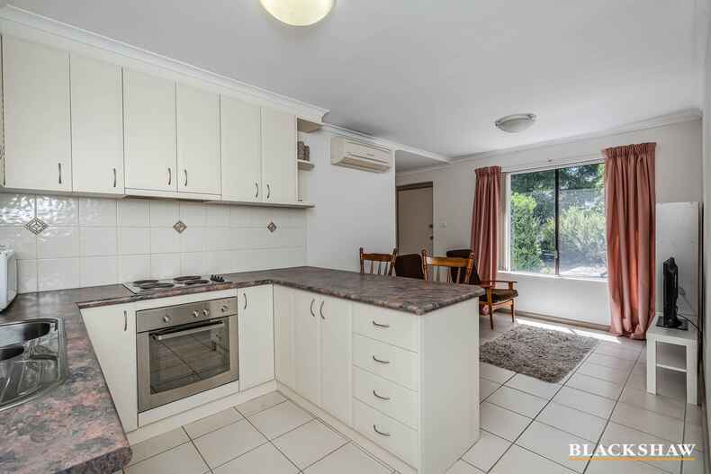 2 Eleanora Street Fisher