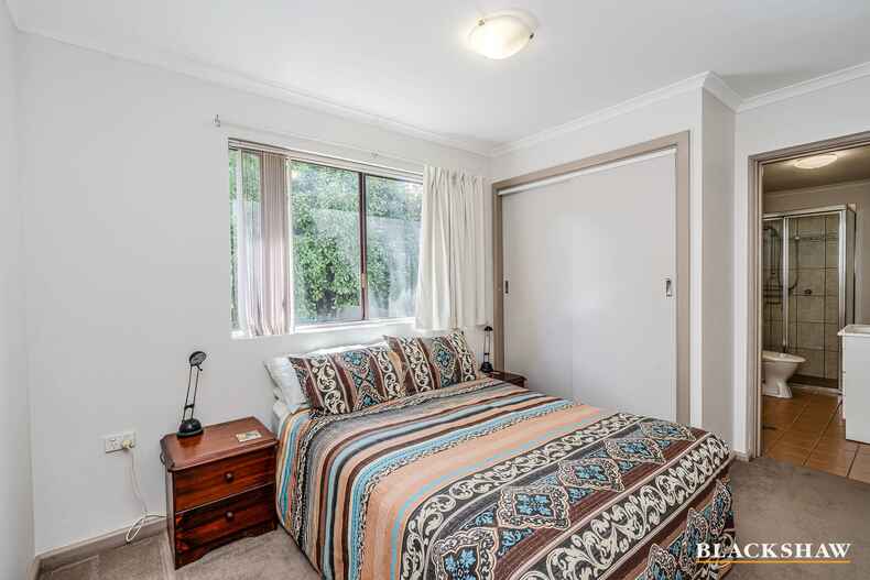 2 Eleanora Street Fisher