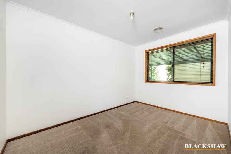 156 Knoke Avenue Gordon