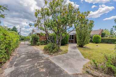 35 MacDonnell Street Yarralumla