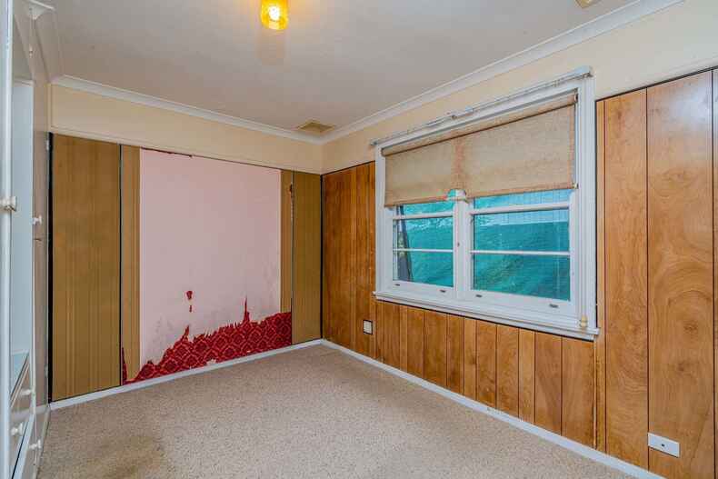 35 MacDonnell Street Yarralumla 35 MacDonnell Street Yarralumla