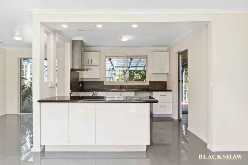 5 Dewar Place Evatt 5 Dewar Place Evatt