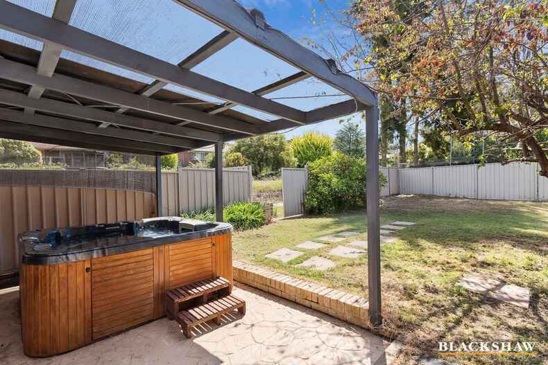 5 Dewar Place Evatt 5 Dewar Place Evatt