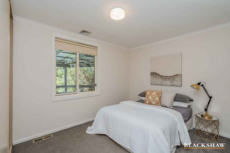 18 Mirrool Street Duffy 18 Mirrool Street Duffy