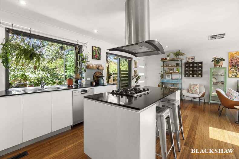10 Leycester Place Charnwood 10 Leycester Place Charnwood