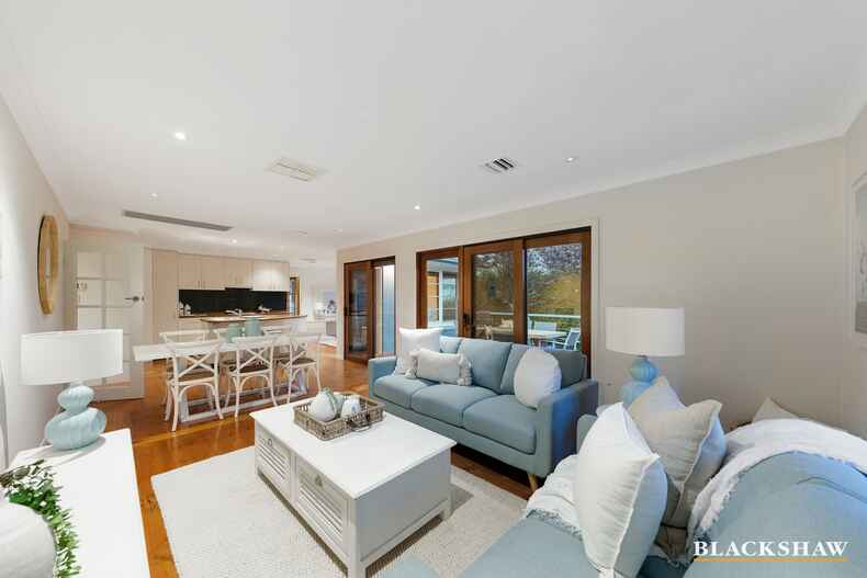 70 Banks Street Yarralumla 70 Banks Street Yarralumla