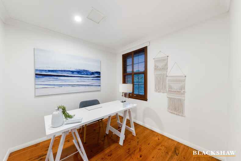 70 Banks Street Yarralumla 70 Banks Street Yarralumla