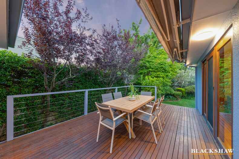 70 Banks Street Yarralumla 70 Banks Street Yarralumla