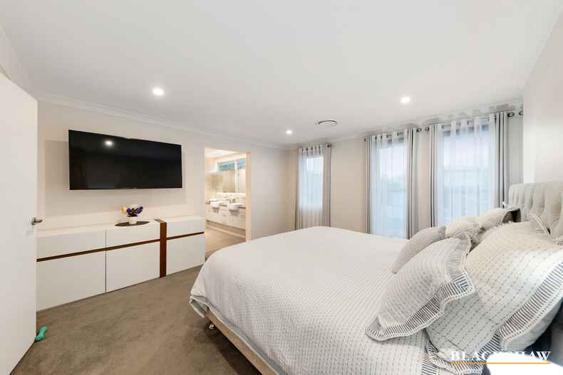 5 Xenica Street Wright