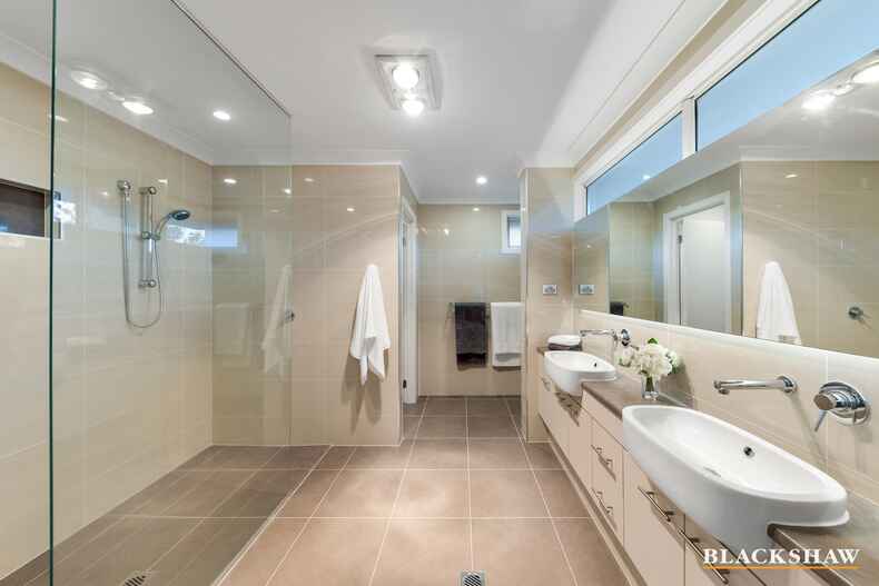 5 Xenica Street Wright