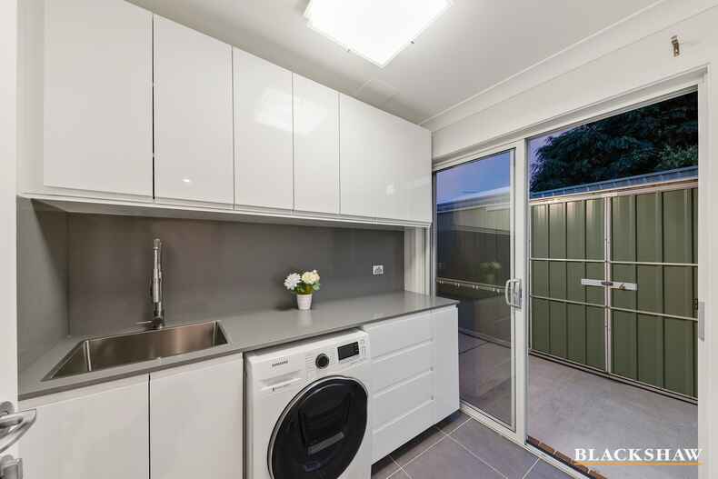 5 Xenica Street Wright